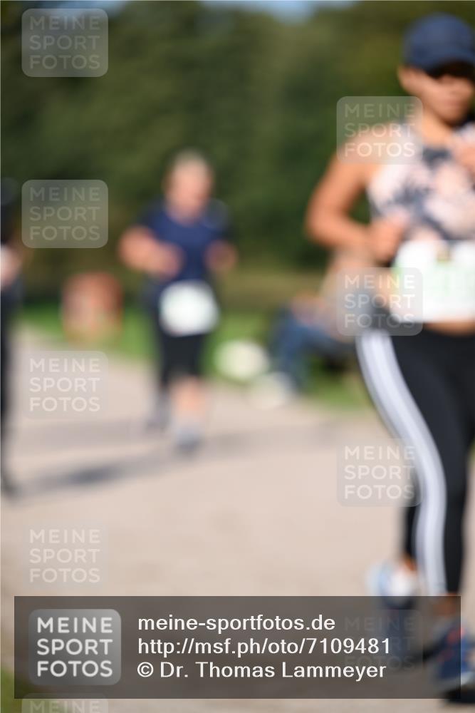22.09.2024 - 32. Volkslauf durch das schöne Alstertal Dr. Thomas Lammeyer http://msf.ph/oto/7109481 22.09.2024 10:41:41 Laufen  meine-sportfotos.de