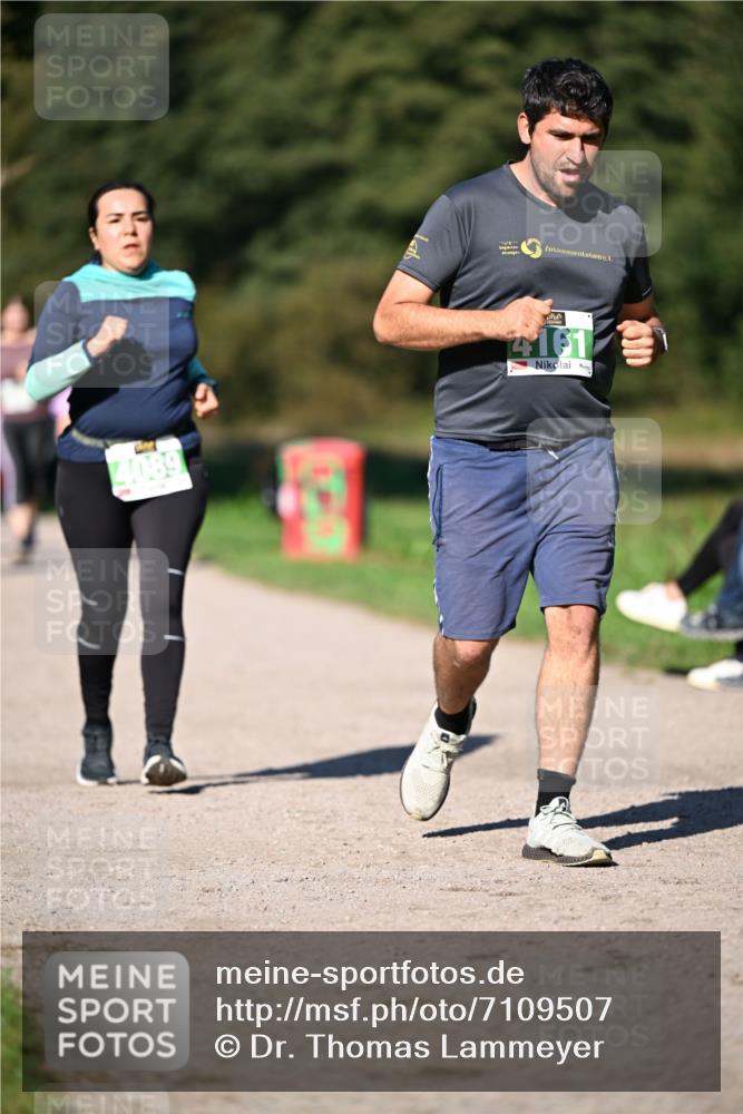 22.09.2024 - 32. Volkslauf durch das schöne Alstertal Dr. Thomas Lammeyer http://msf.ph/oto/7109507 22.09.2024 10:41:47 Laufen 4161 meine-sportfotos.de
