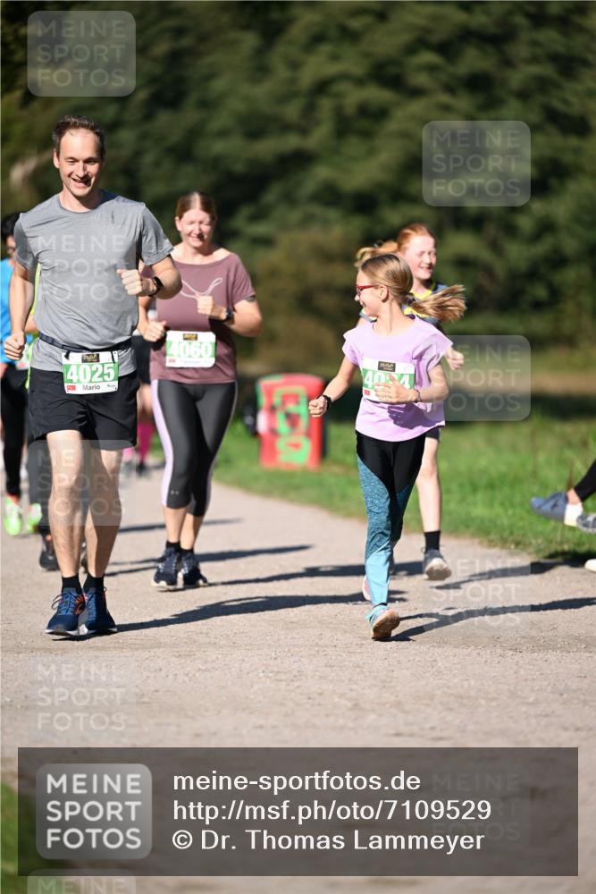 22.09.2024 - 32. Volkslauf durch das schöne Alstertal Dr. Thomas Lammeyer http://msf.ph/oto/7109529 22.09.2024 10:41:54 Laufen 4025 meine-sportfotos.de