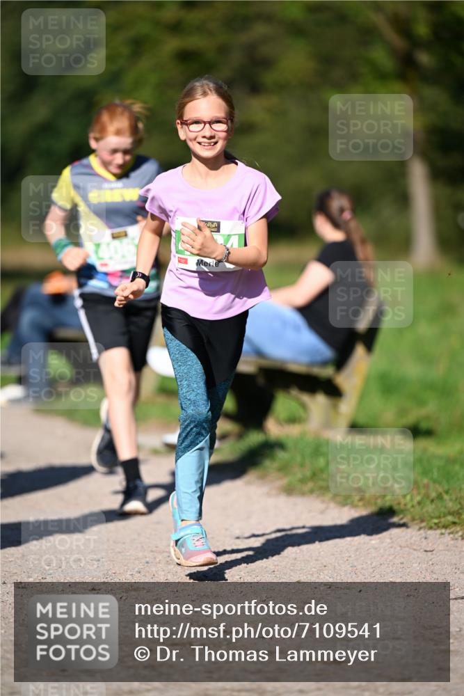 22.09.2024 - 32. Volkslauf durch das schöne Alstertal Dr. Thomas Lammeyer http://msf.ph/oto/7109541 22.09.2024 10:41:57 Laufen  meine-sportfotos.de