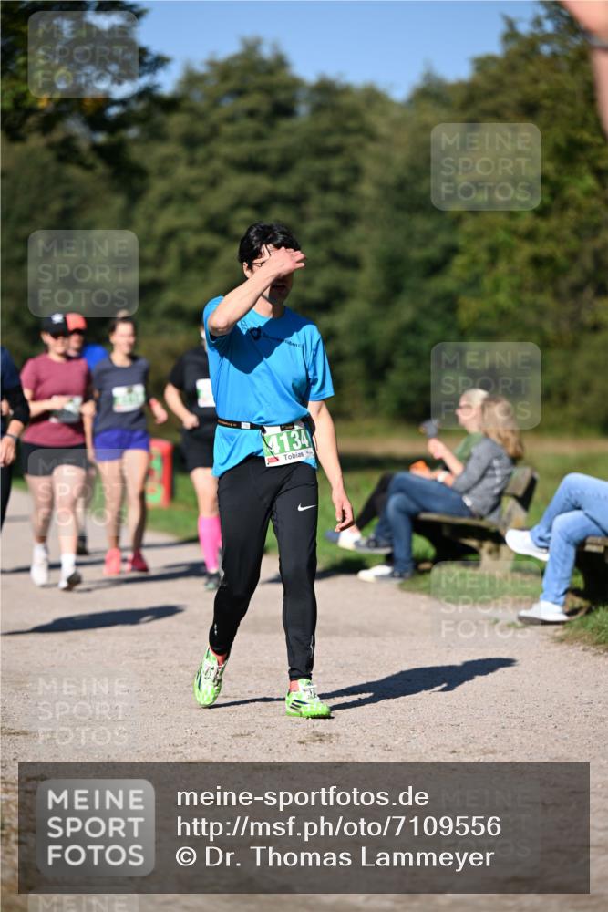 22.09.2024 - 32. Volkslauf durch das schöne Alstertal Dr. Thomas Lammeyer http://msf.ph/oto/7109556 22.09.2024 10:42:01 Laufen 4134 meine-sportfotos.de
