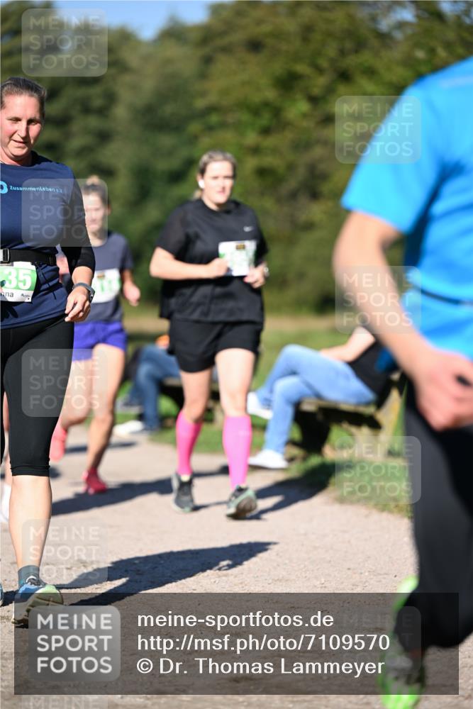 22.09.2024 - 32. Volkslauf durch das schöne Alstertal Dr. Thomas Lammeyer http://msf.ph/oto/7109570 22.09.2024 10:42:04 Laufen 35 meine-sportfotos.de