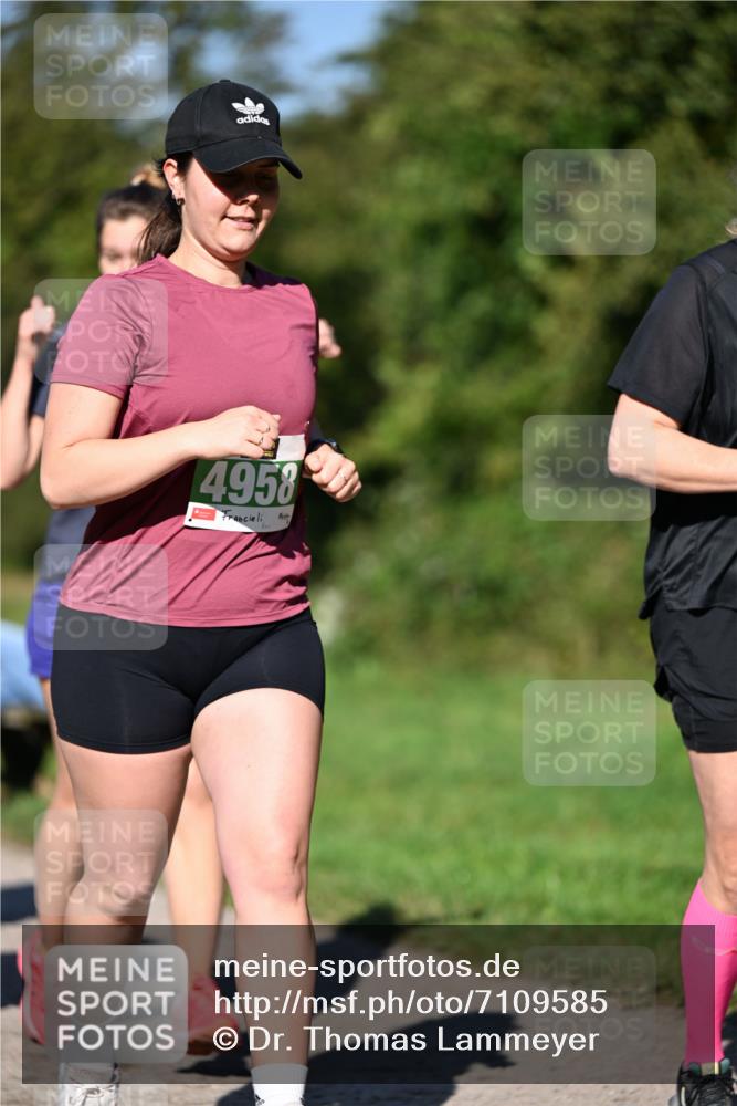 22.09.2024 - 32. Volkslauf durch das schöne Alstertal Dr. Thomas Lammeyer http://msf.ph/oto/7109585 22.09.2024 10:42:07 Laufen 4958 meine-sportfotos.de