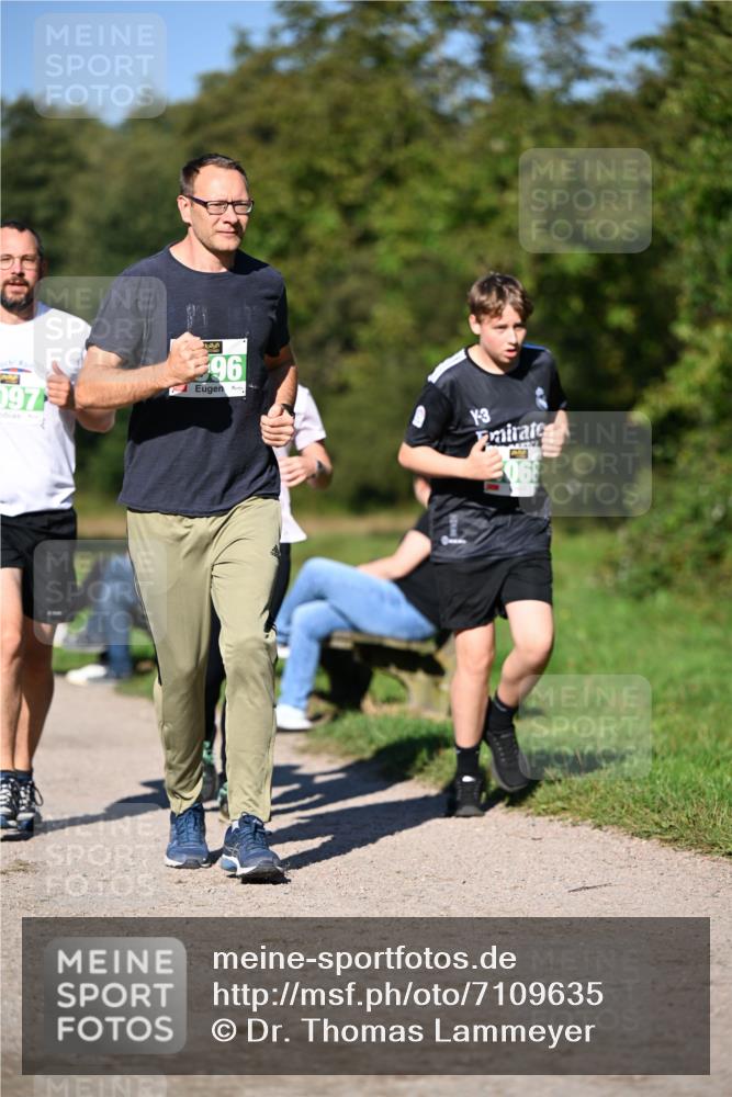 22.09.2024 - 32. Volkslauf durch das schöne Alstertal Dr. Thomas Lammeyer http://msf.ph/oto/7109635 22.09.2024 10:42:24 Laufen 097, 96, 3, 068 meine-sportfotos.de
