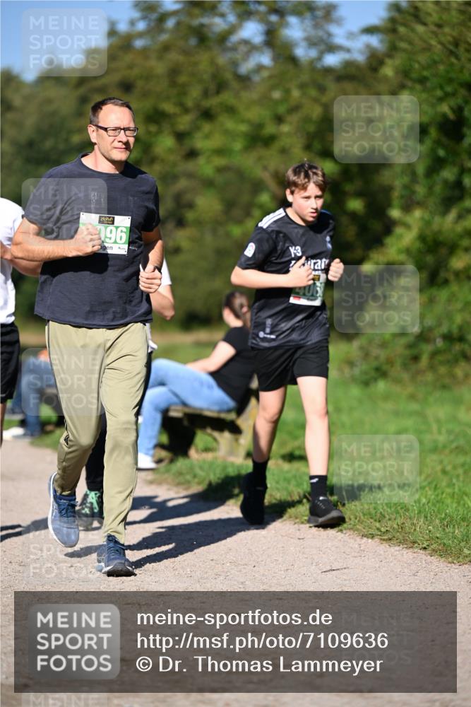 22.09.2024 - 32. Volkslauf durch das schöne Alstertal Dr. Thomas Lammeyer http://msf.ph/oto/7109636 22.09.2024 10:42:25 Laufen 96, 3, 406 meine-sportfotos.de