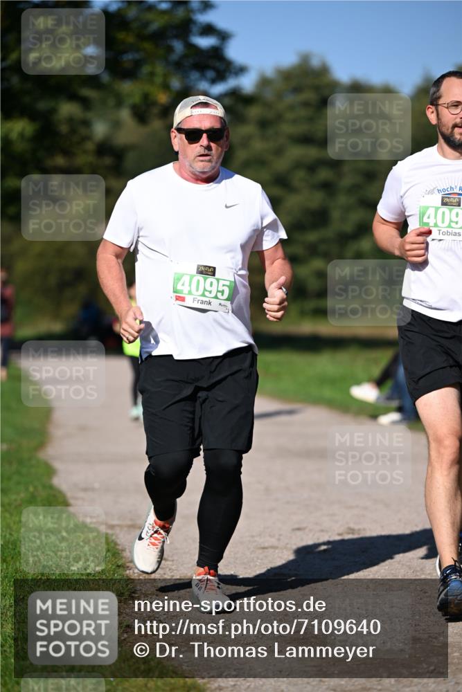 22.09.2024 - 32. Volkslauf durch das schöne Alstertal Dr. Thomas Lammeyer http://msf.ph/oto/7109640 22.09.2024 10:42:26 Laufen 4095, 409 meine-sportfotos.de
