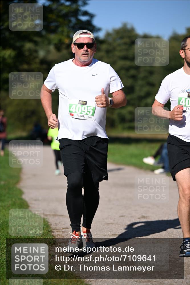22.09.2024 - 32. Volkslauf durch das schöne Alstertal Dr. Thomas Lammeyer http://msf.ph/oto/7109641 22.09.2024 10:42:26 Laufen 4095, 40 meine-sportfotos.de