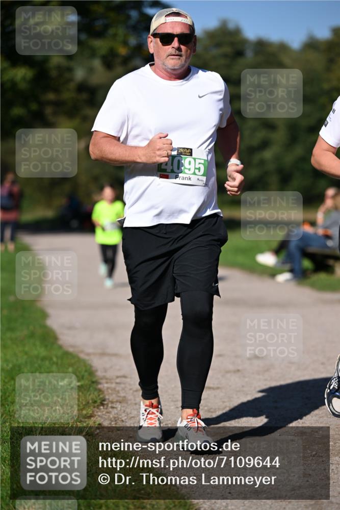 22.09.2024 - 32. Volkslauf durch das schöne Alstertal Dr. Thomas Lammeyer http://msf.ph/oto/7109644 22.09.2024 10:42:27 Laufen 4095 meine-sportfotos.de