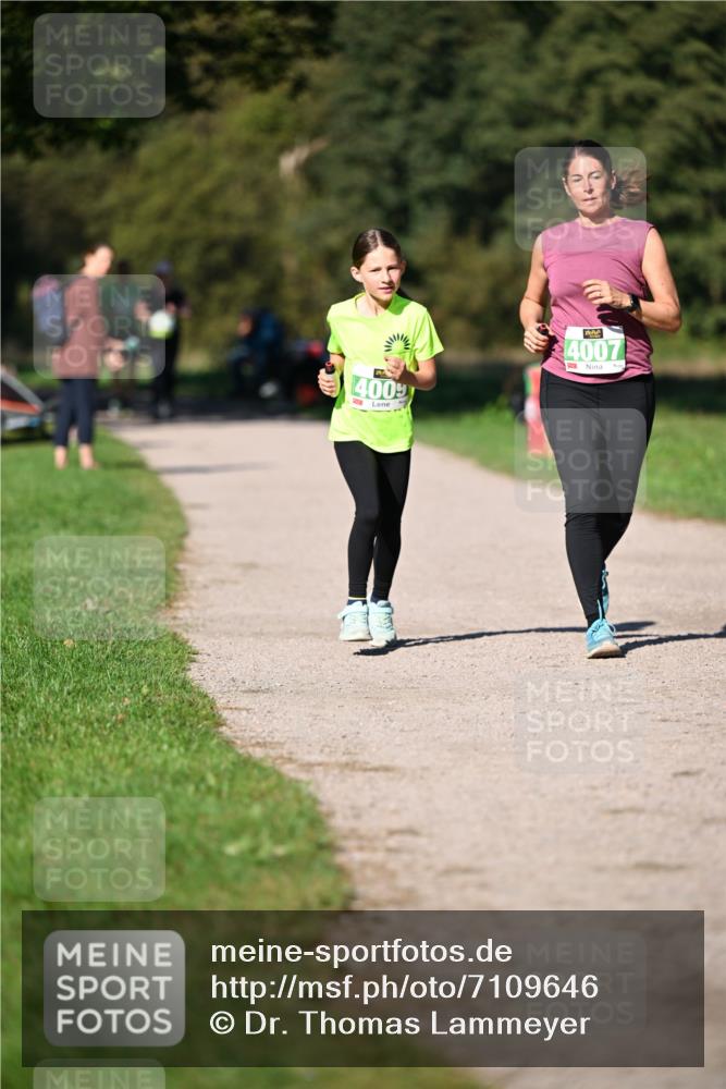 22.09.2024 - 32. Volkslauf durch das schöne Alstertal Dr. Thomas Lammeyer http://msf.ph/oto/7109646 22.09.2024 10:42:29 Laufen 4009, 4007 meine-sportfotos.de