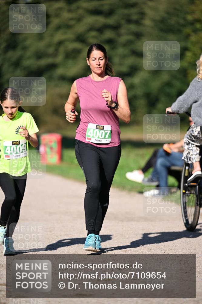 22.09.2024 - 32. Volkslauf durch das schöne Alstertal Dr. Thomas Lammeyer http://msf.ph/oto/7109654 22.09.2024 10:42:30 Laufen 4009, 4007 meine-sportfotos.de