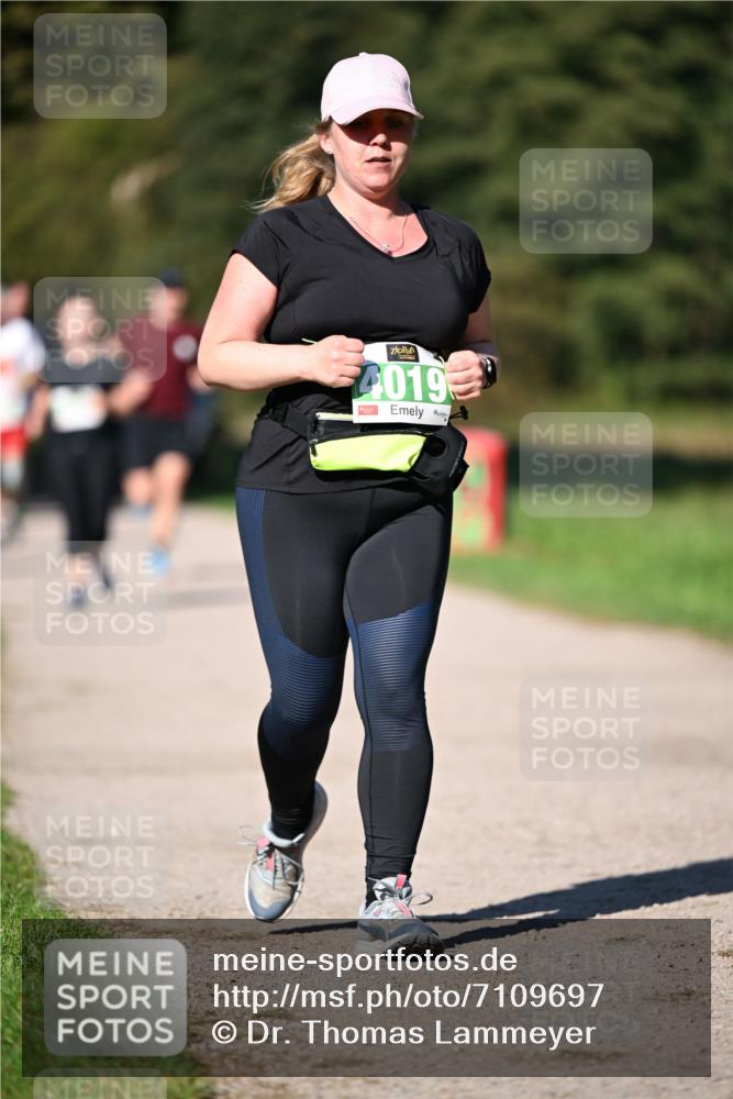22.09.2024 - 32. Volkslauf durch das schöne Alstertal Dr. Thomas Lammeyer http://msf.ph/oto/7109697 22.09.2024 10:42:46 Laufen 4019 meine-sportfotos.de