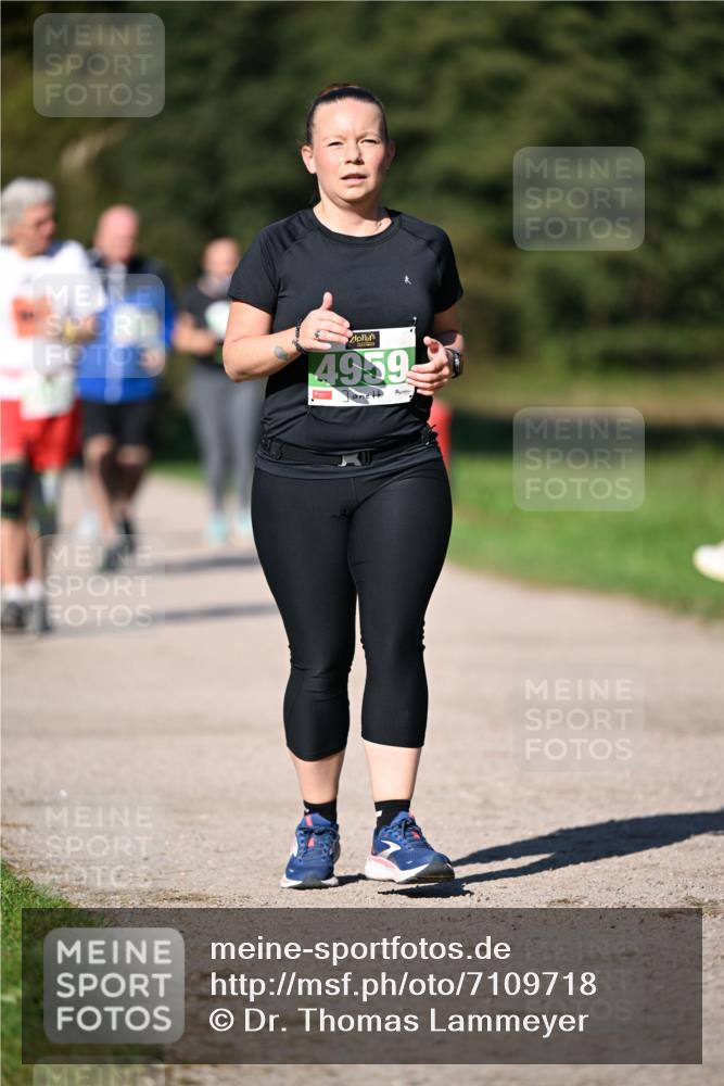 22.09.2024 - 32. Volkslauf durch das schöne Alstertal Dr. Thomas Lammeyer http://msf.ph/oto/7109718 22.09.2024 10:42:54 Laufen 4959 meine-sportfotos.de