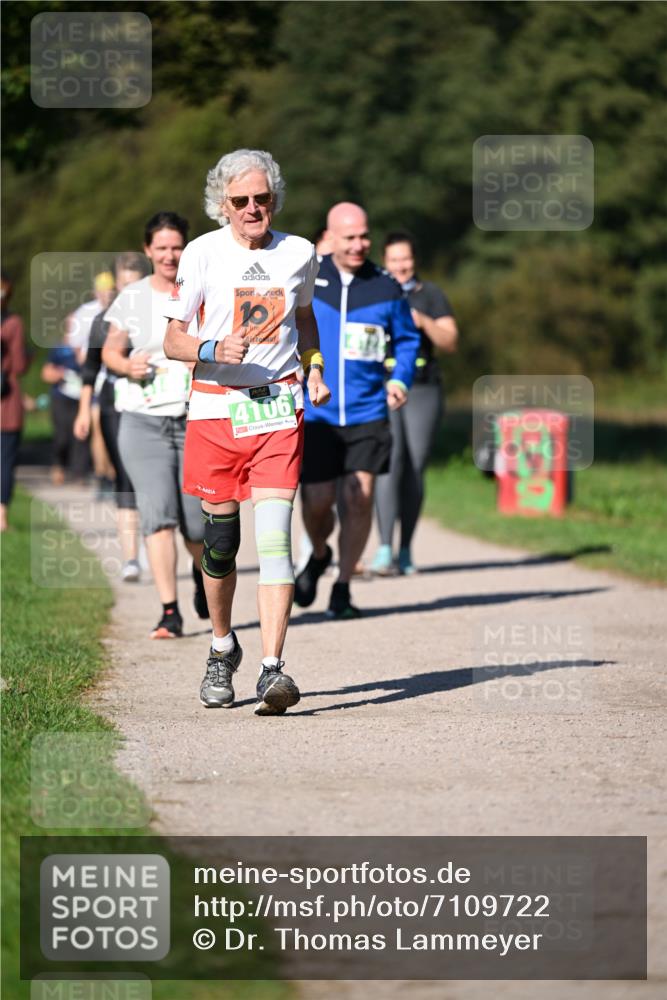 22.09.2024 - 32. Volkslauf durch das schöne Alstertal Dr. Thomas Lammeyer http://msf.ph/oto/7109722 22.09.2024 10:42:56 Laufen 10, 4106 meine-sportfotos.de