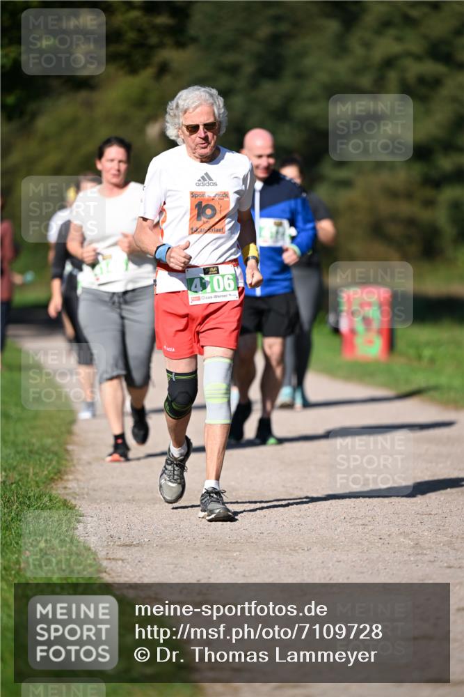 22.09.2024 - 32. Volkslauf durch das schöne Alstertal Dr. Thomas Lammeyer http://msf.ph/oto/7109728 22.09.2024 10:42:57 Laufen 10, 406 meine-sportfotos.de