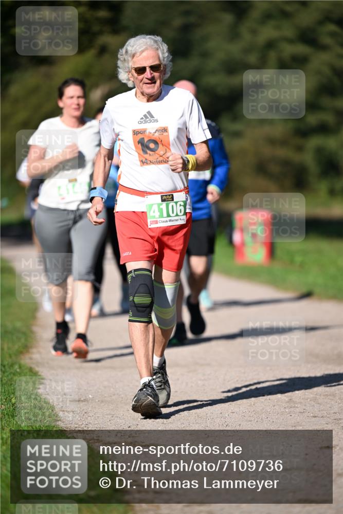 22.09.2024 - 32. Volkslauf durch das schöne Alstertal Dr. Thomas Lammeyer http://msf.ph/oto/7109736 22.09.2024 10:42:58 Laufen 10, 14, 4106 meine-sportfotos.de