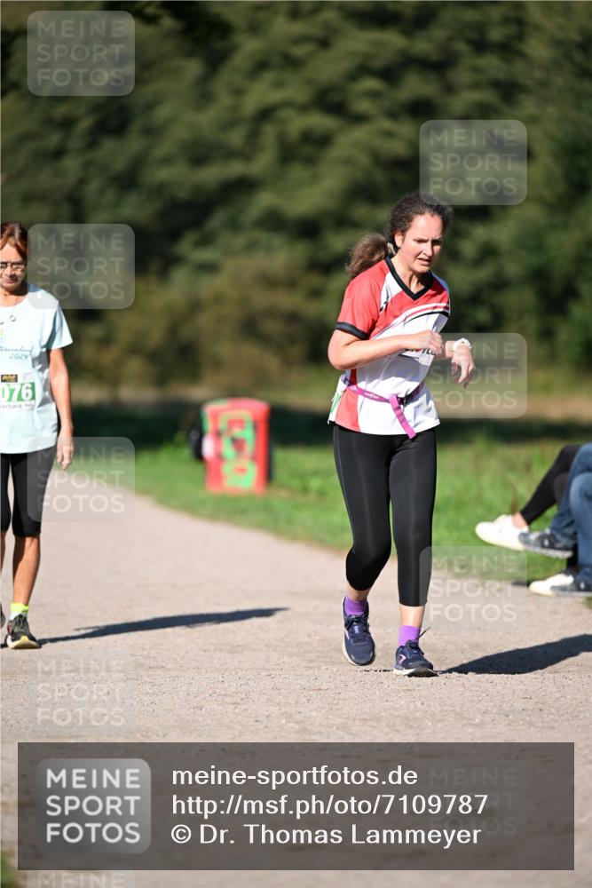 22.09.2024 - 32. Volkslauf durch das schöne Alstertal Dr. Thomas Lammeyer http://msf.ph/oto/7109787 22.09.2024 10:43:19 Laufen 2024, 076 meine-sportfotos.de
