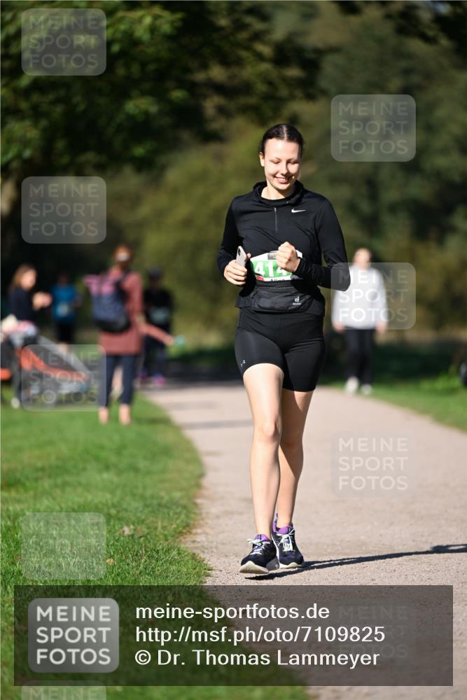 22.09.2024 - 32. Volkslauf durch das schöne Alstertal Dr. Thomas Lammeyer http://msf.ph/oto/7109825 22.09.2024 10:43:29 Laufen 414 meine-sportfotos.de
