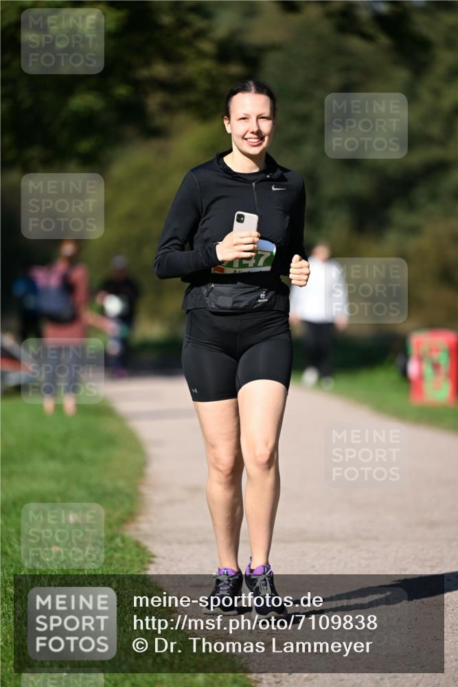 22.09.2024 - 32. Volkslauf durch das schöne Alstertal Dr. Thomas Lammeyer http://msf.ph/oto/7109838 22.09.2024 10:43:30 Laufen 47, 129 meine-sportfotos.de