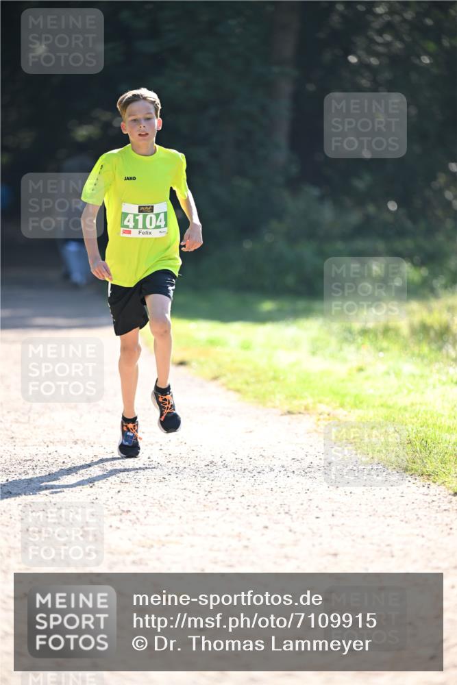 22.09.2024 - 32. Volkslauf durch das schöne Alstertal Dr. Thomas Lammeyer http://msf.ph/oto/7109915 22.09.2024 10:48:14 Laufen 4104 meine-sportfotos.de