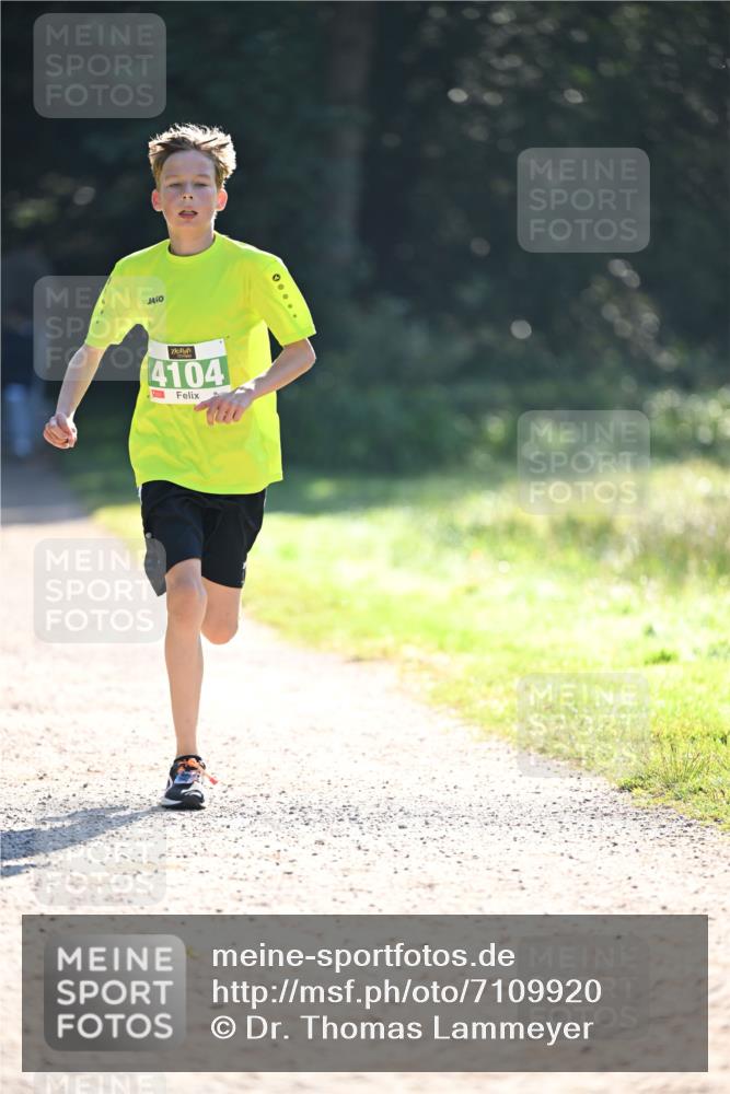 22.09.2024 - 32. Volkslauf durch das schöne Alstertal Dr. Thomas Lammeyer http://msf.ph/oto/7109920 22.09.2024 10:48:15 Laufen 4104 meine-sportfotos.de