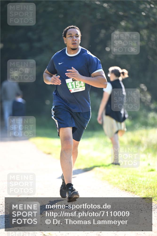 22.09.2024 - 32. Volkslauf durch das schöne Alstertal Dr. Thomas Lammeyer http://msf.ph/oto/7110009 22.09.2024 10:48:58 Laufen 4154 meine-sportfotos.de
