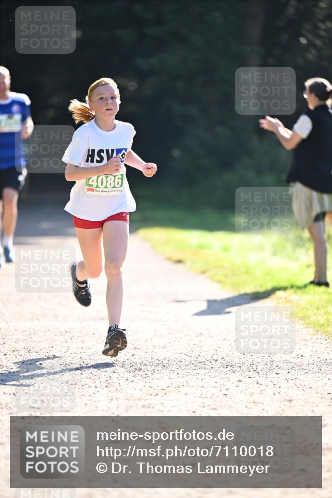 22.09.2024 - 32. Volkslauf durch das schöne Alstertal Dr. Thomas Lammeyer http://msf.ph/oto/7110018 22.09.2024 10:49:11 Laufen 4086 meine-sportfotos.de