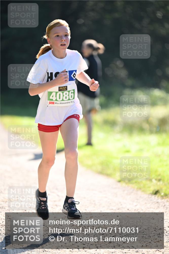 22.09.2024 - 32. Volkslauf durch das schöne Alstertal Dr. Thomas Lammeyer http://msf.ph/oto/7110031 22.09.2024 10:49:12 Laufen 4086 meine-sportfotos.de