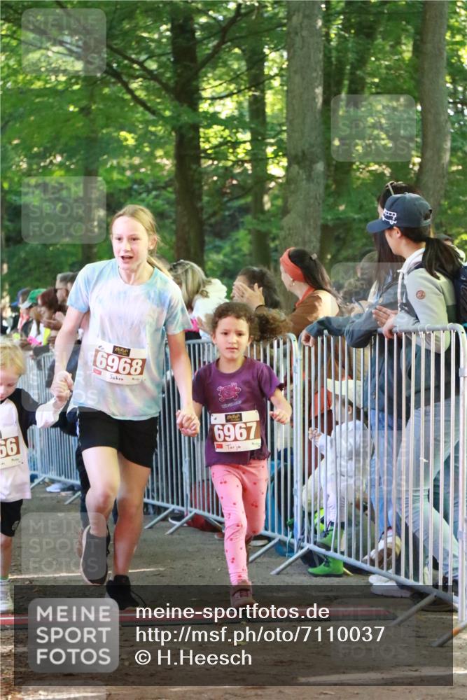 22.09.2024 - 32. Volkslauf durch das schöne Alstertal H.Heesch http://msf.ph/oto/7110037 22.09.2024 10:44:08 Ziel  meine-sportfotos.de