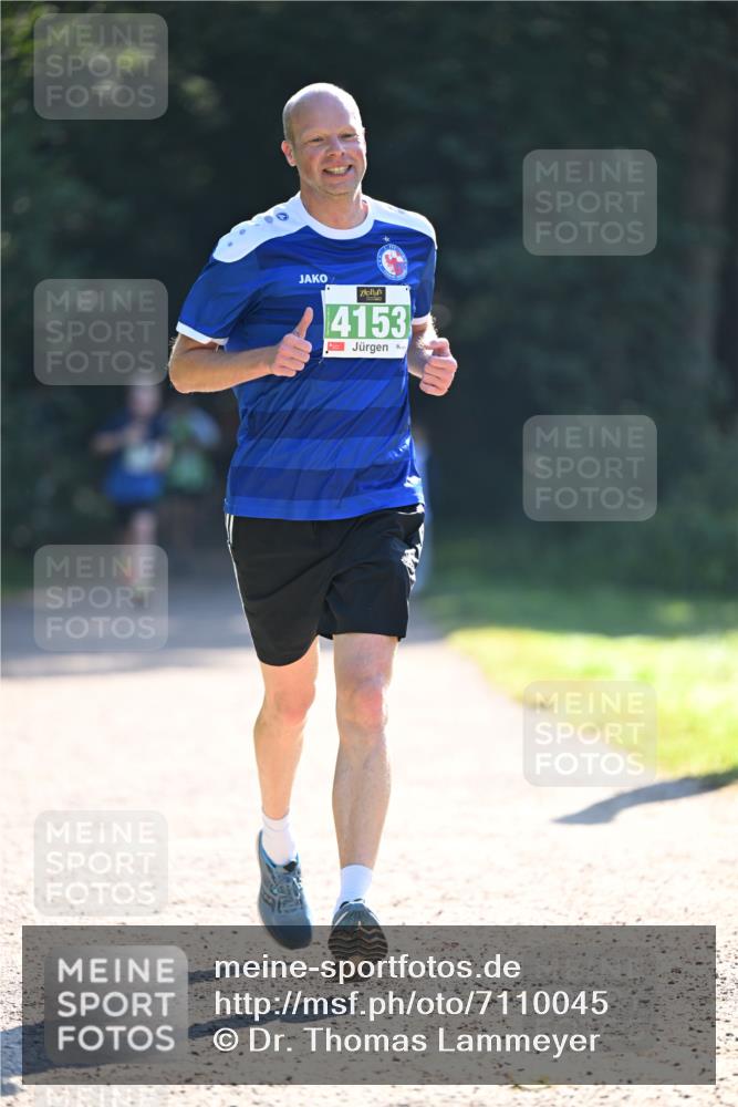 22.09.2024 - 32. Volkslauf durch das schöne Alstertal Dr. Thomas Lammeyer http://msf.ph/oto/7110045 22.09.2024 10:49:15 Laufen 4153 meine-sportfotos.de