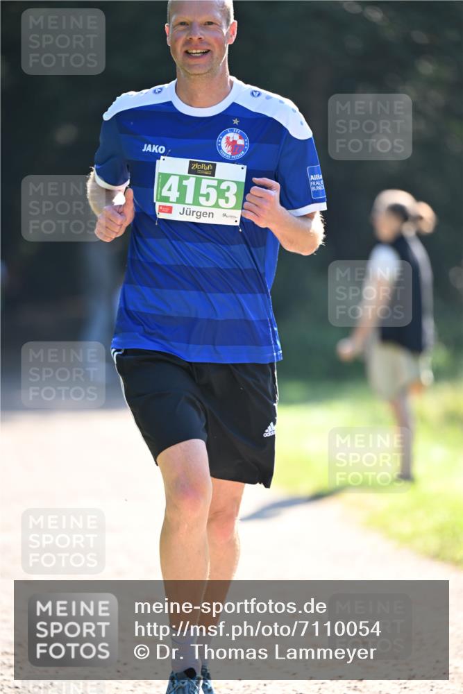 22.09.2024 - 32. Volkslauf durch das schöne Alstertal Dr. Thomas Lammeyer http://msf.ph/oto/7110054 22.09.2024 10:49:16 Laufen 4153 meine-sportfotos.de