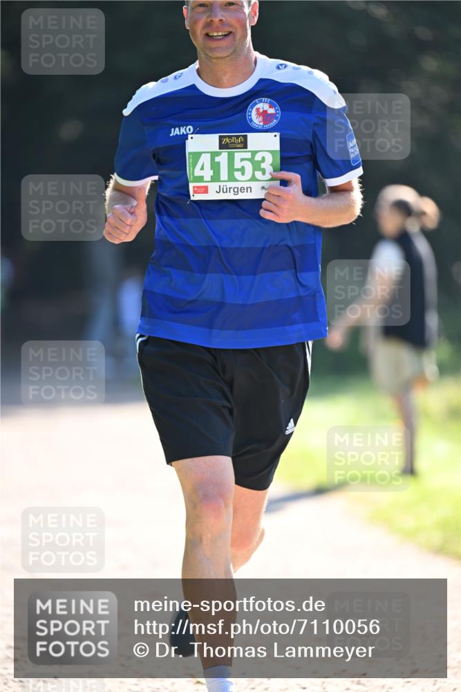 22.09.2024 - 32. Volkslauf durch das schöne Alstertal Dr. Thomas Lammeyer http://msf.ph/oto/7110056 22.09.2024 10:49:16 Laufen 4153, 3 meine-sportfotos.de