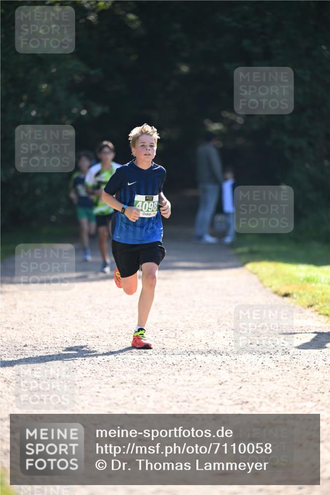 22.09.2024 - 32. Volkslauf durch das schöne Alstertal Dr. Thomas Lammeyer http://msf.ph/oto/7110058 22.09.2024 10:49:20 Laufen 4098 meine-sportfotos.de