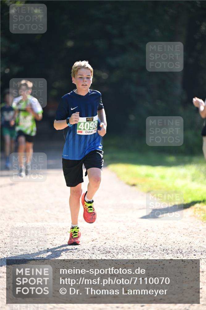 22.09.2024 - 32. Volkslauf durch das schöne Alstertal Dr. Thomas Lammeyer http://msf.ph/oto/7110070 22.09.2024 10:49:22 Laufen 14098 meine-sportfotos.de