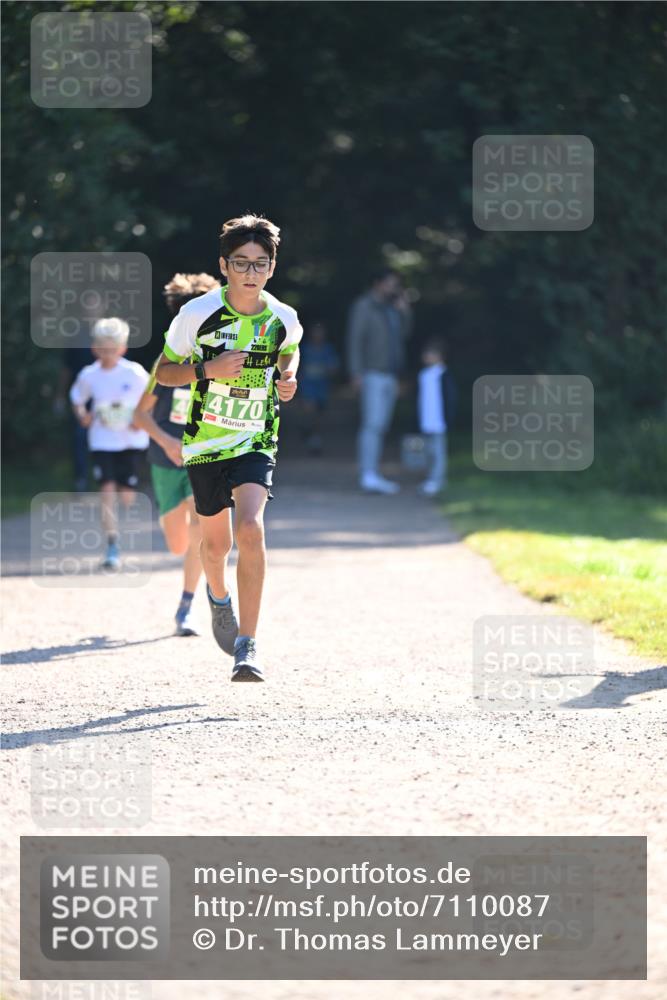 22.09.2024 - 32. Volkslauf durch das schöne Alstertal Dr. Thomas Lammeyer http://msf.ph/oto/7110087 22.09.2024 10:49:24 Laufen 228, 4170 meine-sportfotos.de