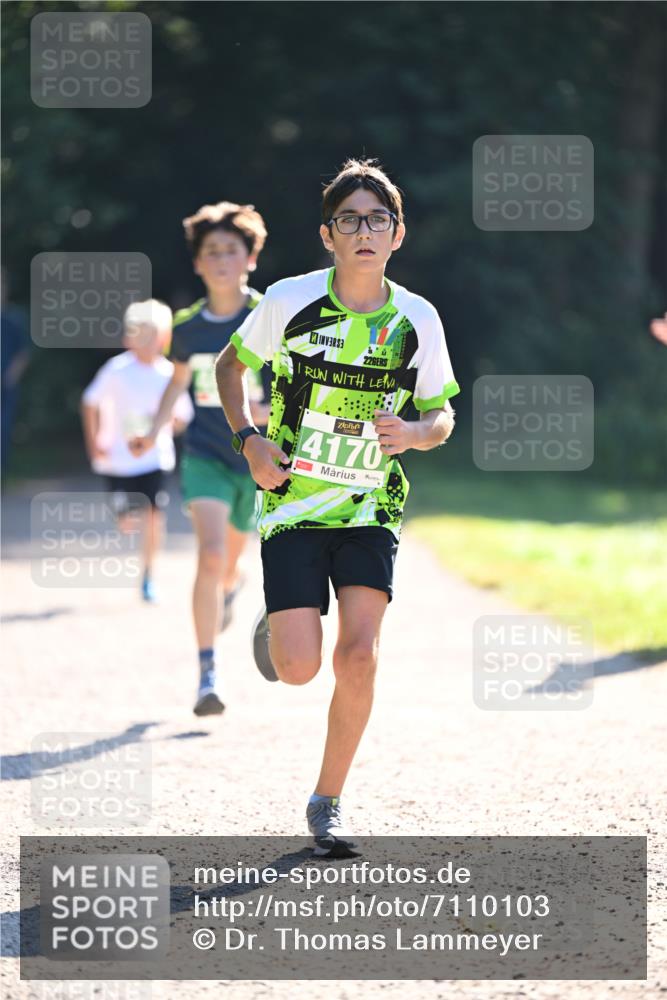 22.09.2024 - 32. Volkslauf durch das schöne Alstertal Dr. Thomas Lammeyer http://msf.ph/oto/7110103 22.09.2024 10:49:26 Laufen 226, 4170 meine-sportfotos.de