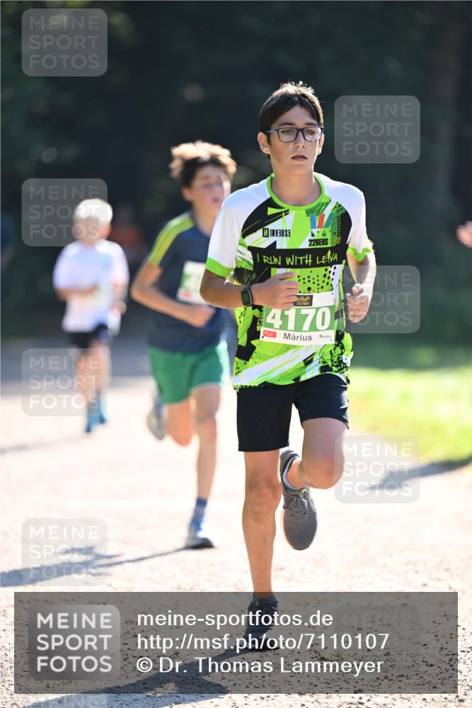22.09.2024 - 32. Volkslauf durch das schöne Alstertal Dr. Thomas Lammeyer http://msf.ph/oto/7110107 22.09.2024 10:49:26 Laufen 226, 4170 meine-sportfotos.de