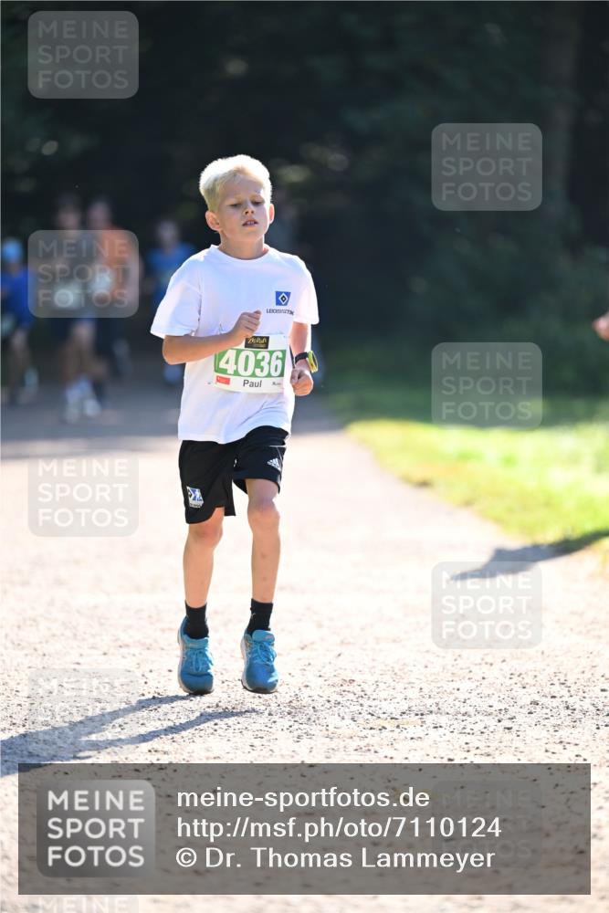 22.09.2024 - 32. Volkslauf durch das schöne Alstertal Dr. Thomas Lammeyer http://msf.ph/oto/7110124 22.09.2024 10:49:29 Laufen 4036 meine-sportfotos.de