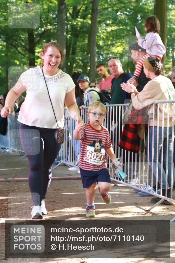 22.09.2024 - 32. Volkslauf durch das schöne Alstertal H.Heesch http://msf.ph/oto/7110140 22.09.2024 10:44:44 Ziel  meine-sportfotos.de