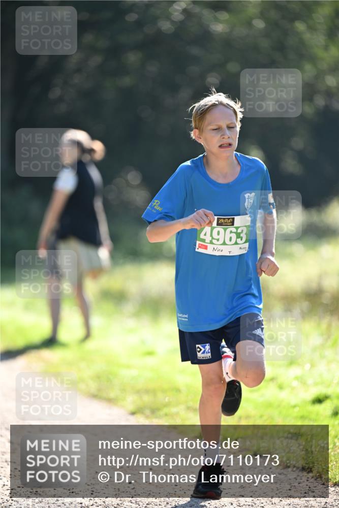 22.09.2024 - 32. Volkslauf durch das schöne Alstertal Dr. Thomas Lammeyer http://msf.ph/oto/7110173 22.09.2024 10:49:39 Laufen 4963 meine-sportfotos.de