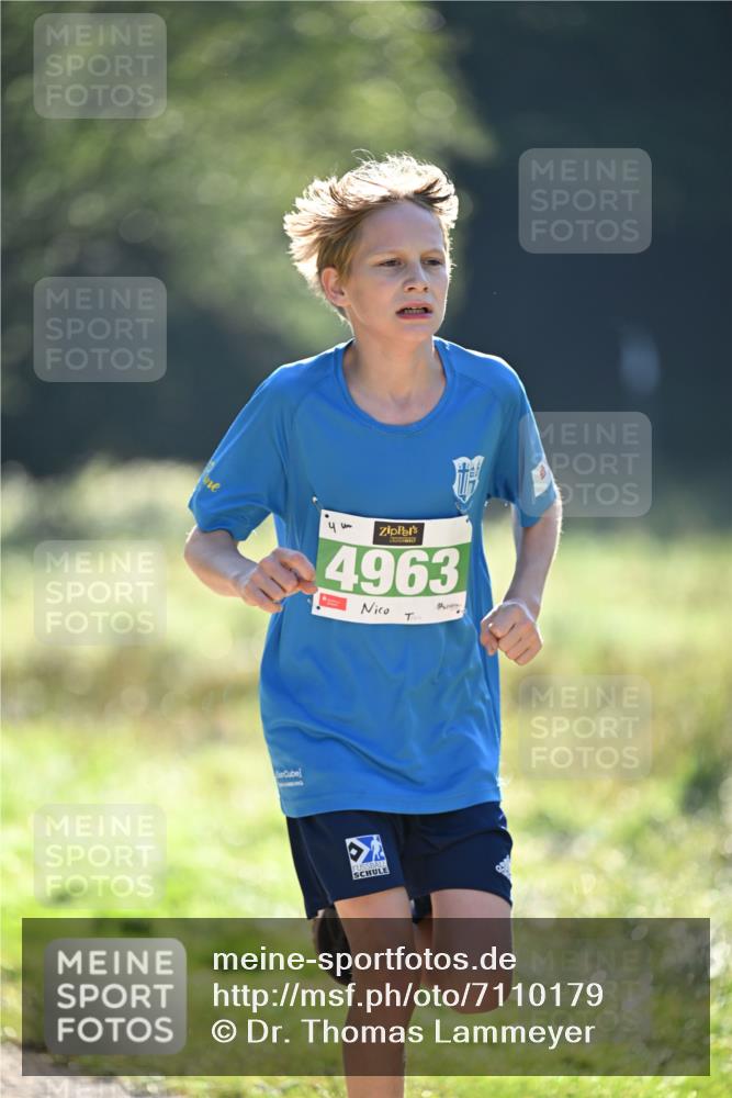 22.09.2024 - 32. Volkslauf durch das schöne Alstertal Dr. Thomas Lammeyer http://msf.ph/oto/7110179 22.09.2024 10:49:40 Laufen 4, 4963 meine-sportfotos.de