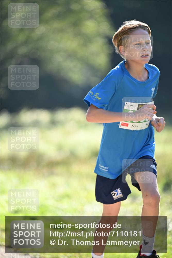 22.09.2024 - 32. Volkslauf durch das schöne Alstertal Dr. Thomas Lammeyer http://msf.ph/oto/7110181 22.09.2024 10:49:40 Laufen  meine-sportfotos.de