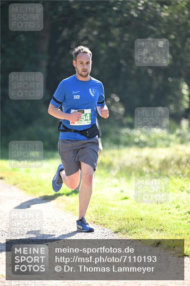 22.09.2024 - 32. Volkslauf durch das schöne Alstertal Dr. Thomas Lammeyer http://msf.ph/oto/7110193 22.09.2024 10:50:01 Laufen 6, 54 meine-sportfotos.de