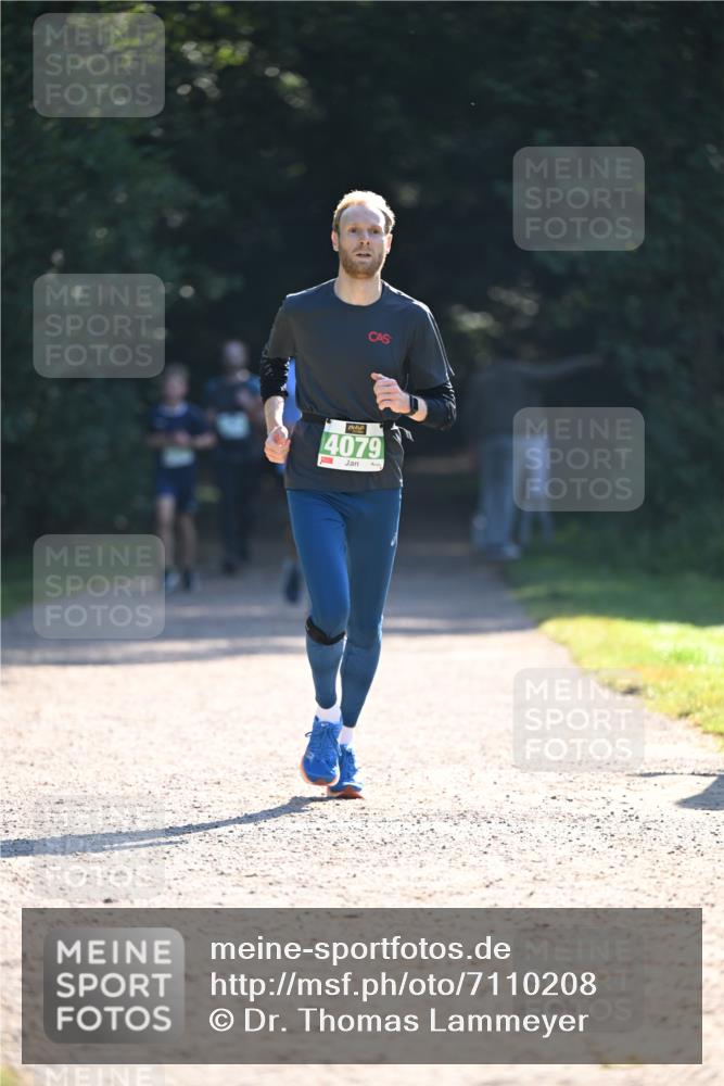 22.09.2024 - 32. Volkslauf durch das schöne Alstertal Dr. Thomas Lammeyer http://msf.ph/oto/7110208 22.09.2024 10:50:06 Laufen 4079 meine-sportfotos.de