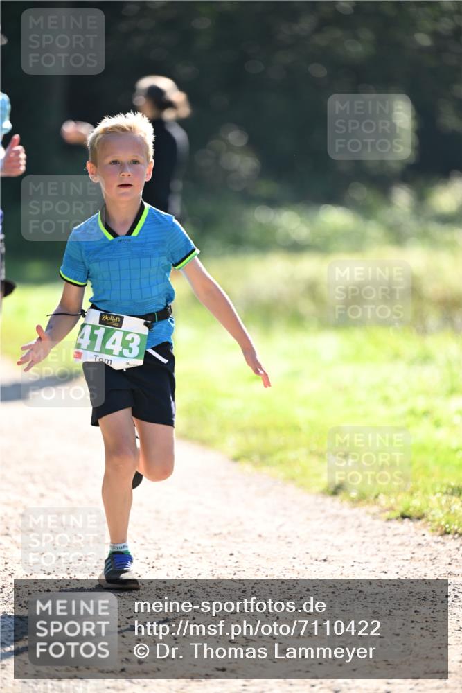 22.09.2024 - 32. Volkslauf durch das schöne Alstertal Dr. Thomas Lammeyer http://msf.ph/oto/7110422 22.09.2024 10:50:54 Laufen 4143 meine-sportfotos.de