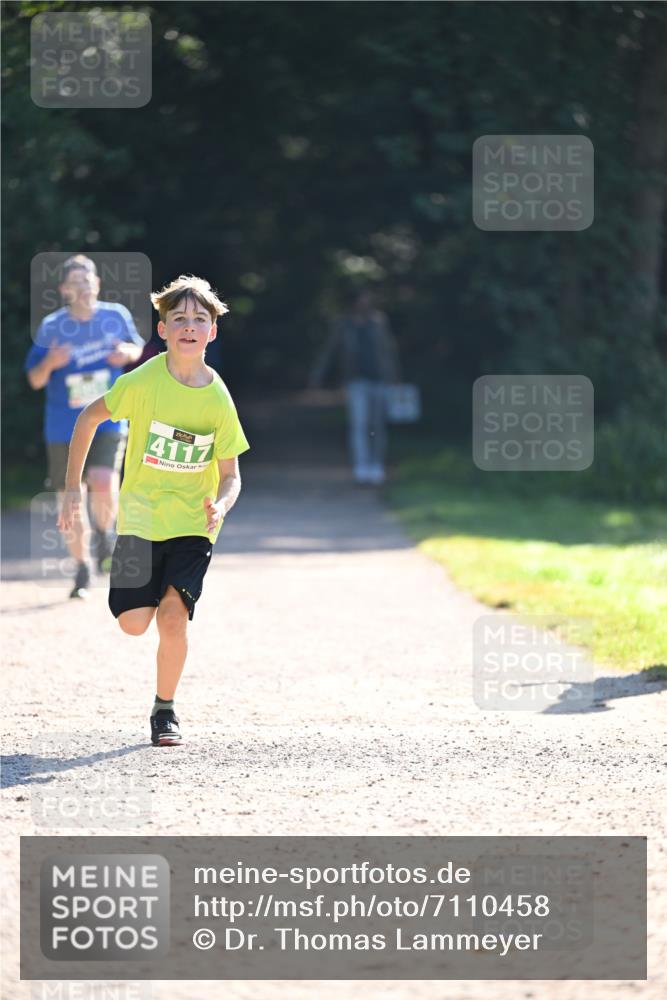 22.09.2024 - 32. Volkslauf durch das schöne Alstertal Dr. Thomas Lammeyer http://msf.ph/oto/7110458 22.09.2024 10:50:59 Laufen 4117 meine-sportfotos.de