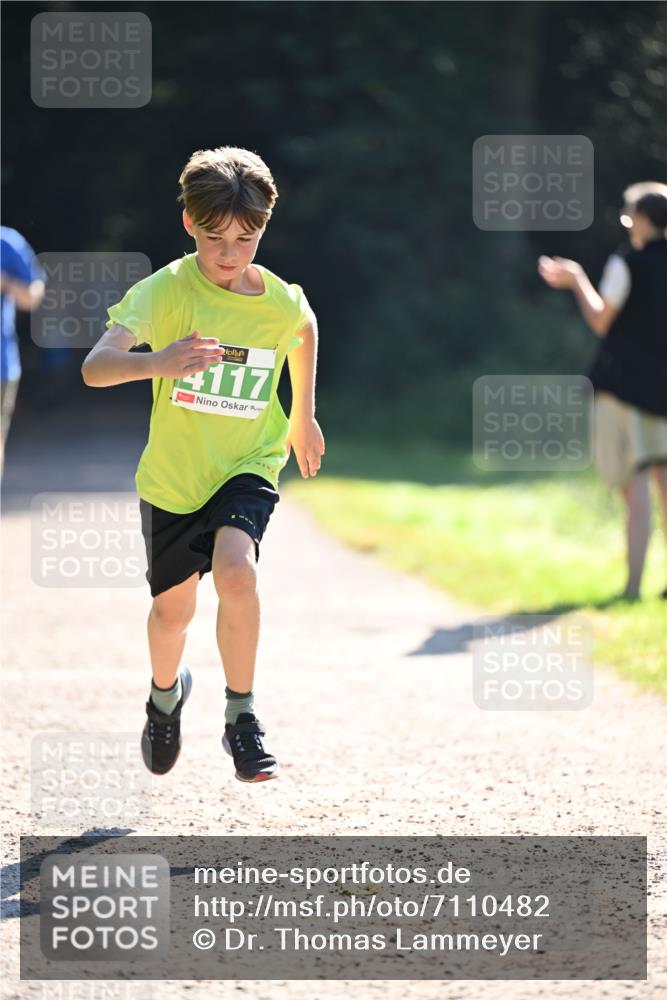 22.09.2024 - 32. Volkslauf durch das schöne Alstertal Dr. Thomas Lammeyer http://msf.ph/oto/7110482 22.09.2024 10:51:00 Laufen 4117 meine-sportfotos.de