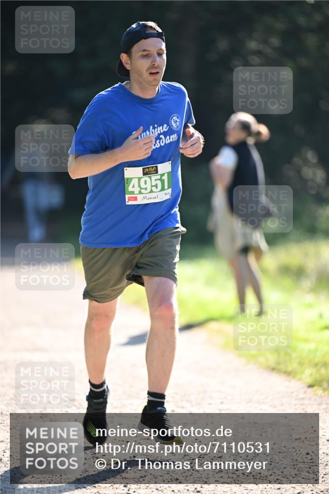22.09.2024 - 32. Volkslauf durch das schöne Alstertal Dr. Thomas Lammeyer http://msf.ph/oto/7110531 22.09.2024 10:51:04 Laufen 4951 meine-sportfotos.de