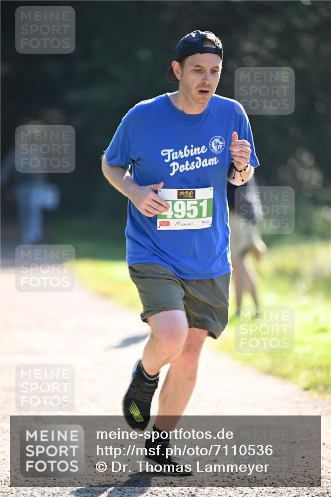 22.09.2024 - 32. Volkslauf durch das schöne Alstertal Dr. Thomas Lammeyer http://msf.ph/oto/7110536 22.09.2024 10:51:05 Laufen 1951 meine-sportfotos.de