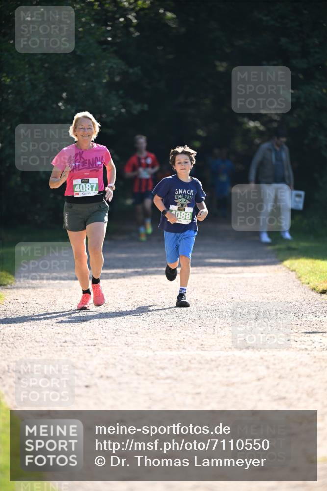 22.09.2024 - 32. Volkslauf durch das schöne Alstertal Dr. Thomas Lammeyer http://msf.ph/oto/7110550 22.09.2024 10:51:11 Laufen 42, 4087, 088 meine-sportfotos.de