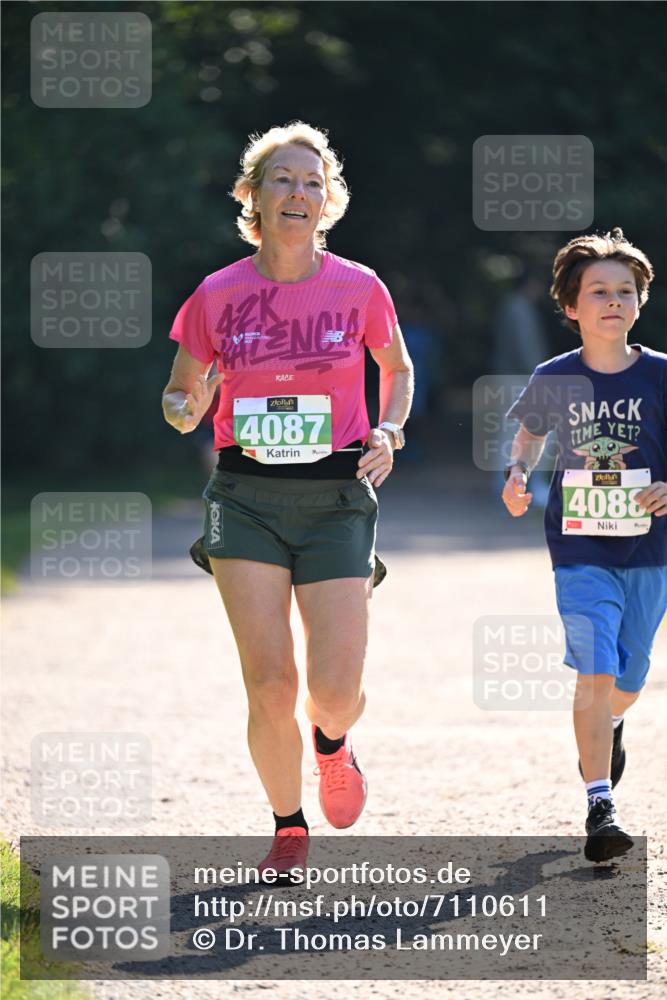 22.09.2024 - 32. Volkslauf durch das schöne Alstertal Dr. Thomas Lammeyer http://msf.ph/oto/7110611 22.09.2024 10:51:14 Laufen 4087, 4088 meine-sportfotos.de